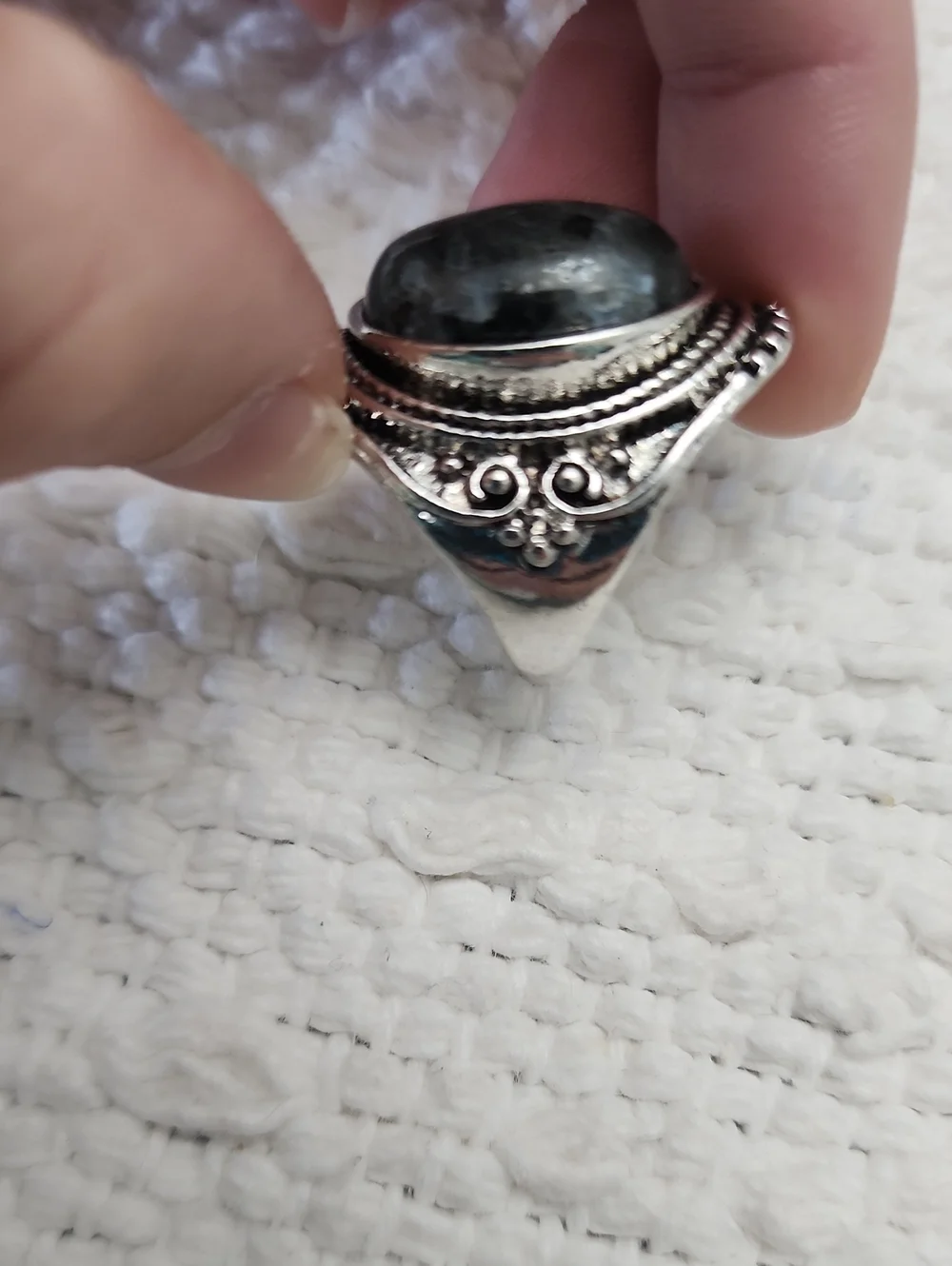 Unisex Vintage Style Oval Moonstone Gemstonr Inlaid Antique Silver Plated Ring